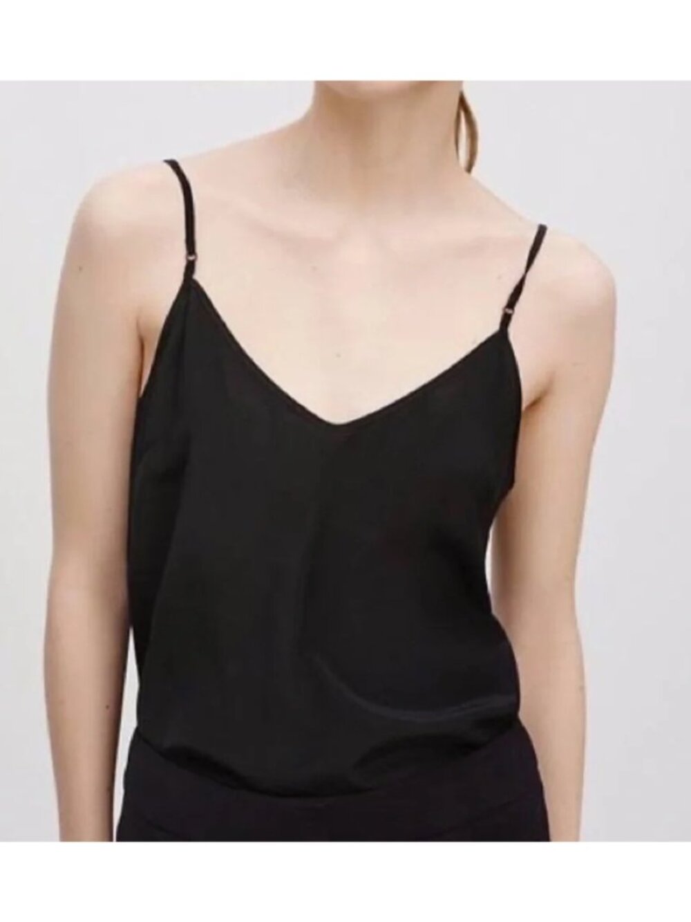 Wilfred Aritzia 100% Silk V-neck Camisole Cami Tank Size XS
